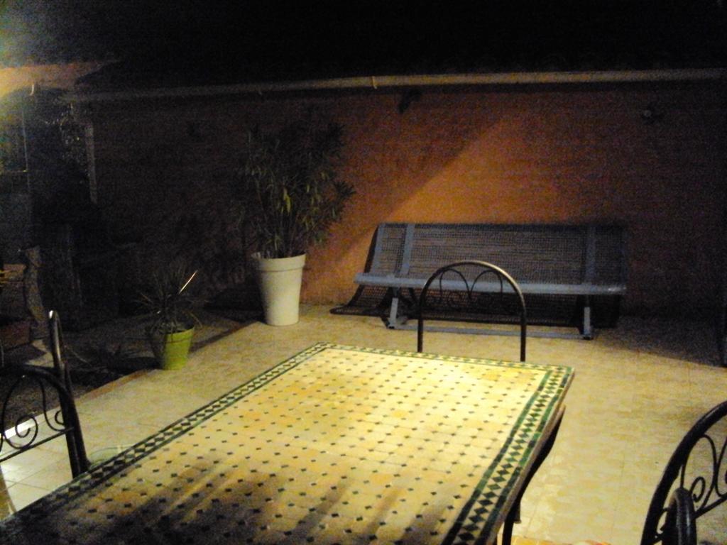 Maison D'Hotes La Douloire ペルヌ・レ・フォンテーヌ エクステリア 写真